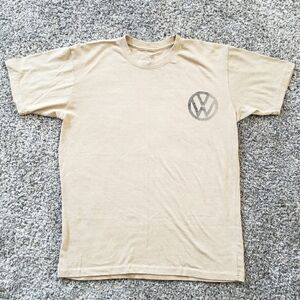 2001 Volkswagen Beetle| Collectible Graphic T-Shirt